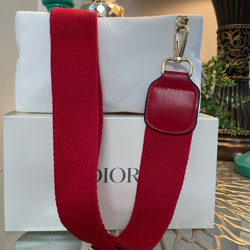 Dior - Picture 3 of 11